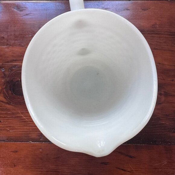 Vintage Anchor Hocking Hobnail Milk Glass Pitcher - Picture 5 of 8